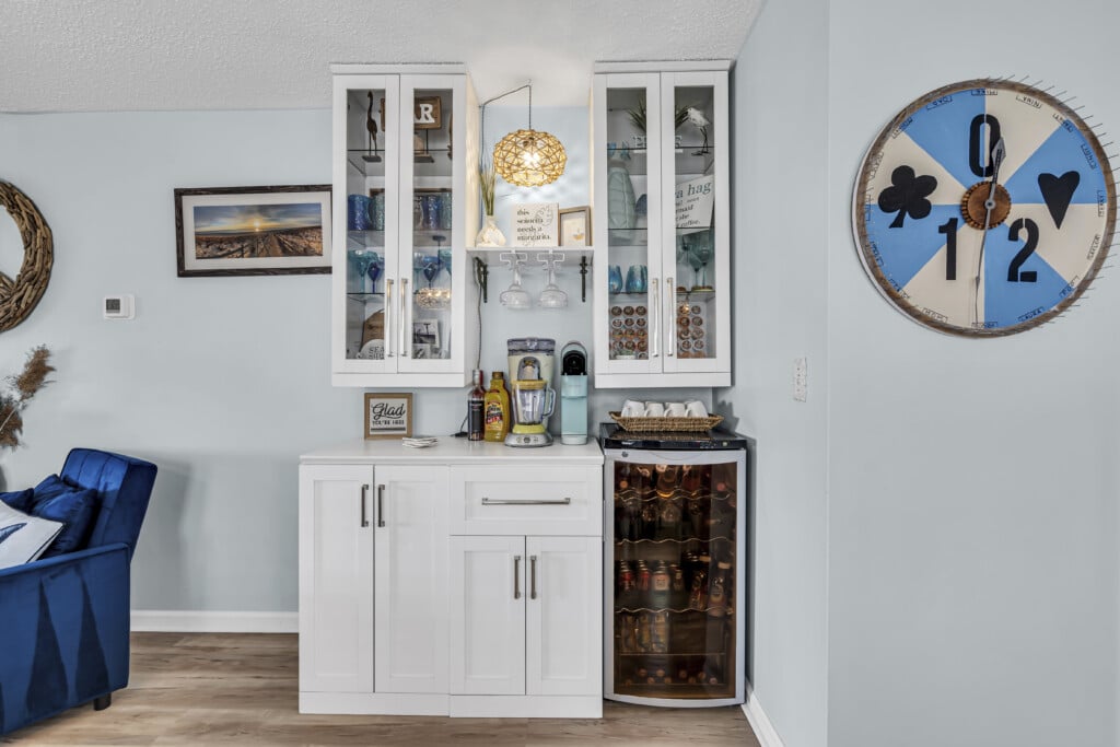 Mini kitchen bar set up for making drinks and coffee.